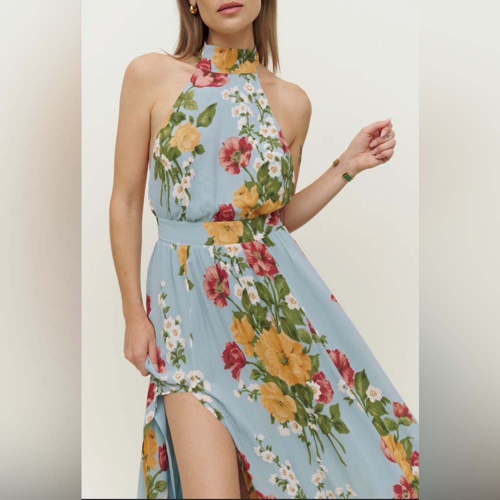 Reformation Andee dress in floral size 8 but altered to a size 6